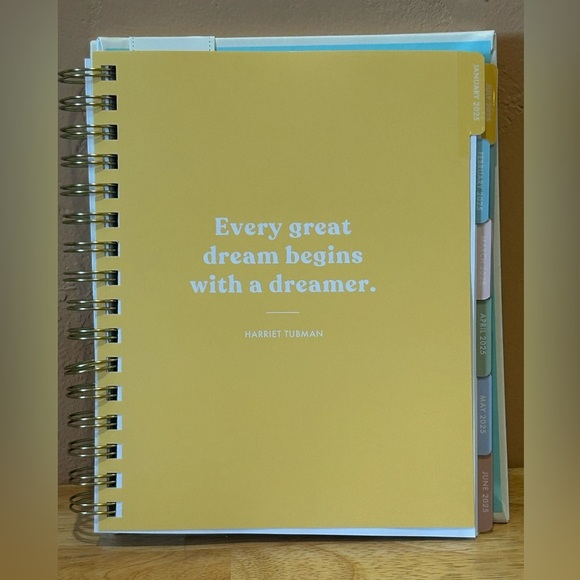 MANIFESTING MY DREAMS 12 MONTH PLANNER MADE BY ECCOLO. SPIRAL BOUND NWTS. - Picture 6 of 14